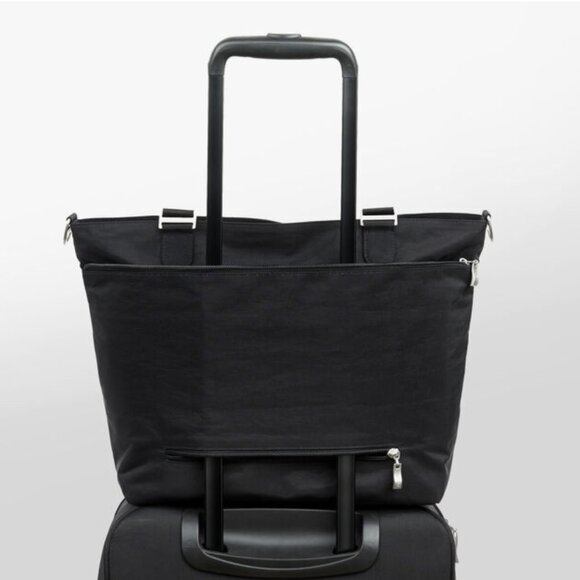 Baggallini Avenue tote - Picture 3 of 7